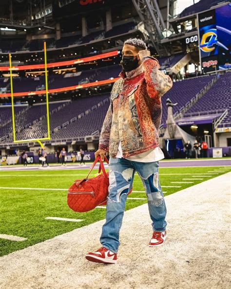 odell beckham jr wearing gucci|Odell Beckham Jr Outfits .